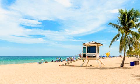 Места за изнајмување на плажа во Lauderdale-by-the-Sea