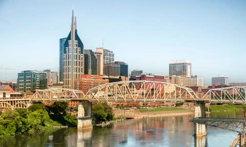 Iiflethi eziqeshisayo eDowntown, Nashville