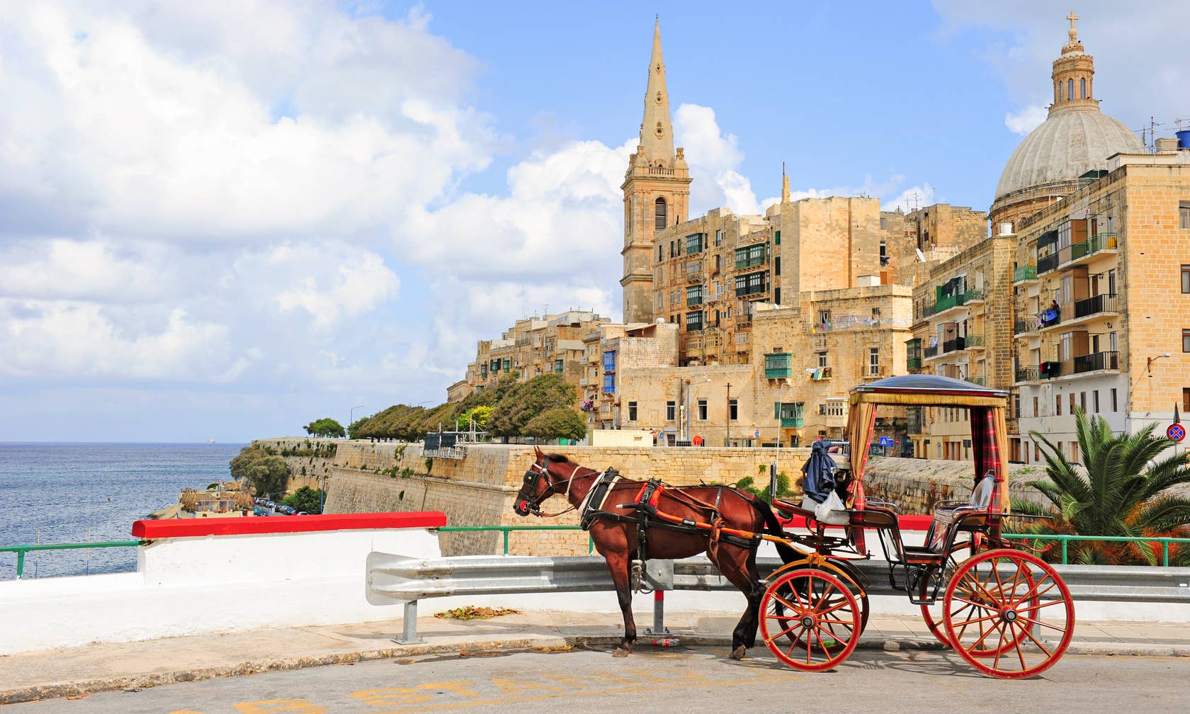 Bérbeadó nyaralók itt: Málta