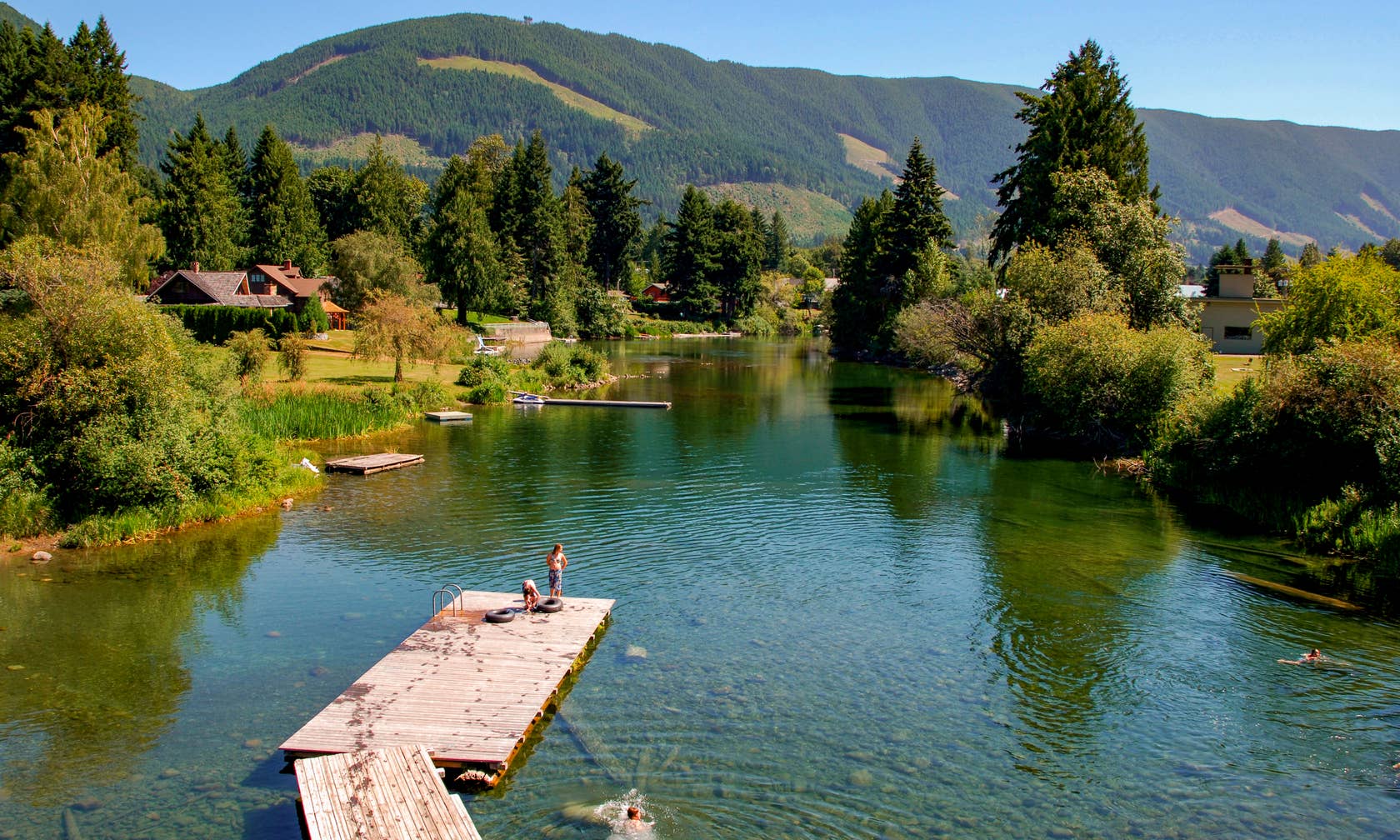Vacation rentals in Lake Cowichan