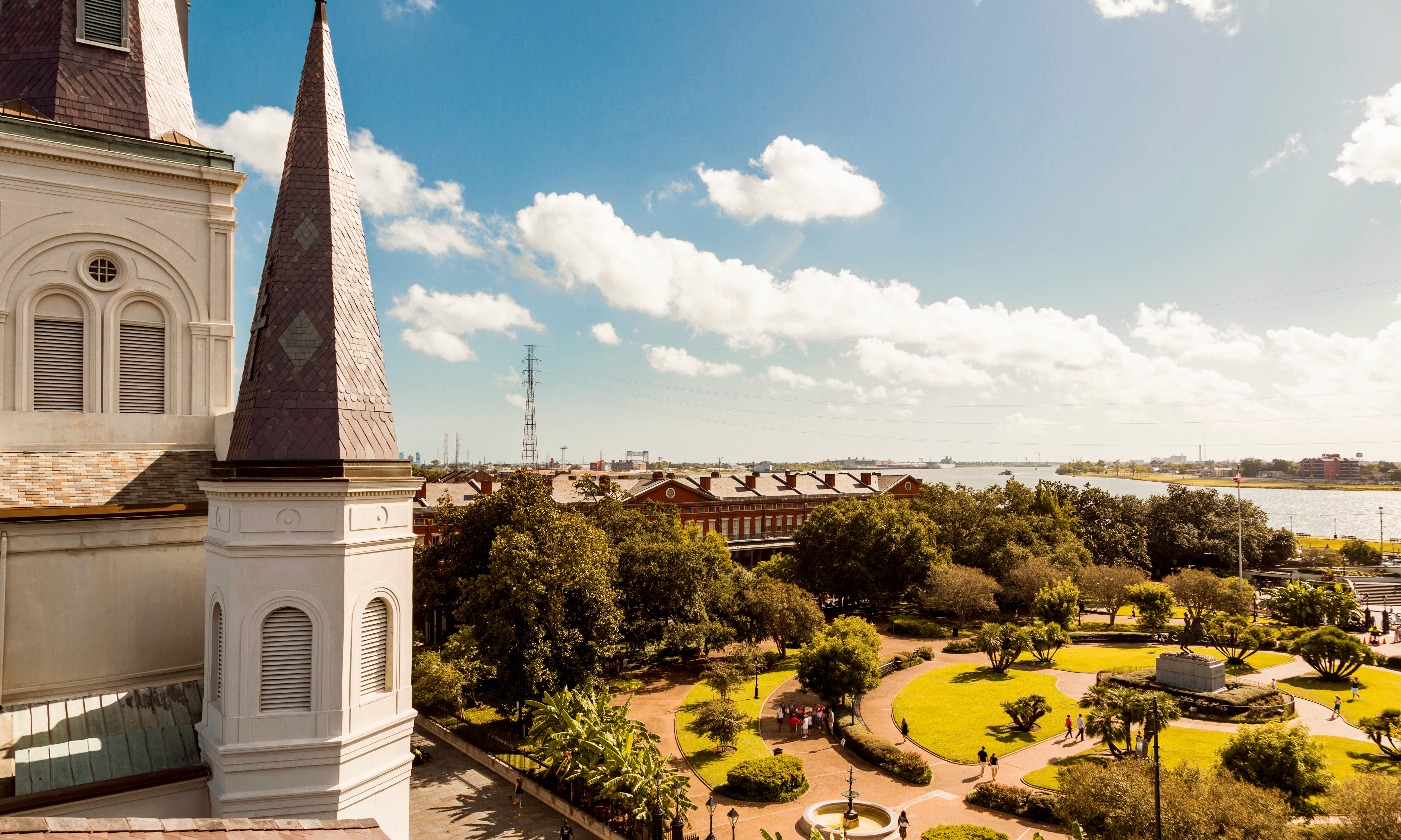 How to Experience 6 of the Oldest Buildings in New Orleans