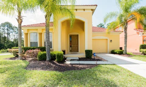 Home rentals with a pool in Kissimmee