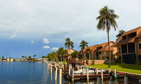 Home rentals with a pool in Fort Myers