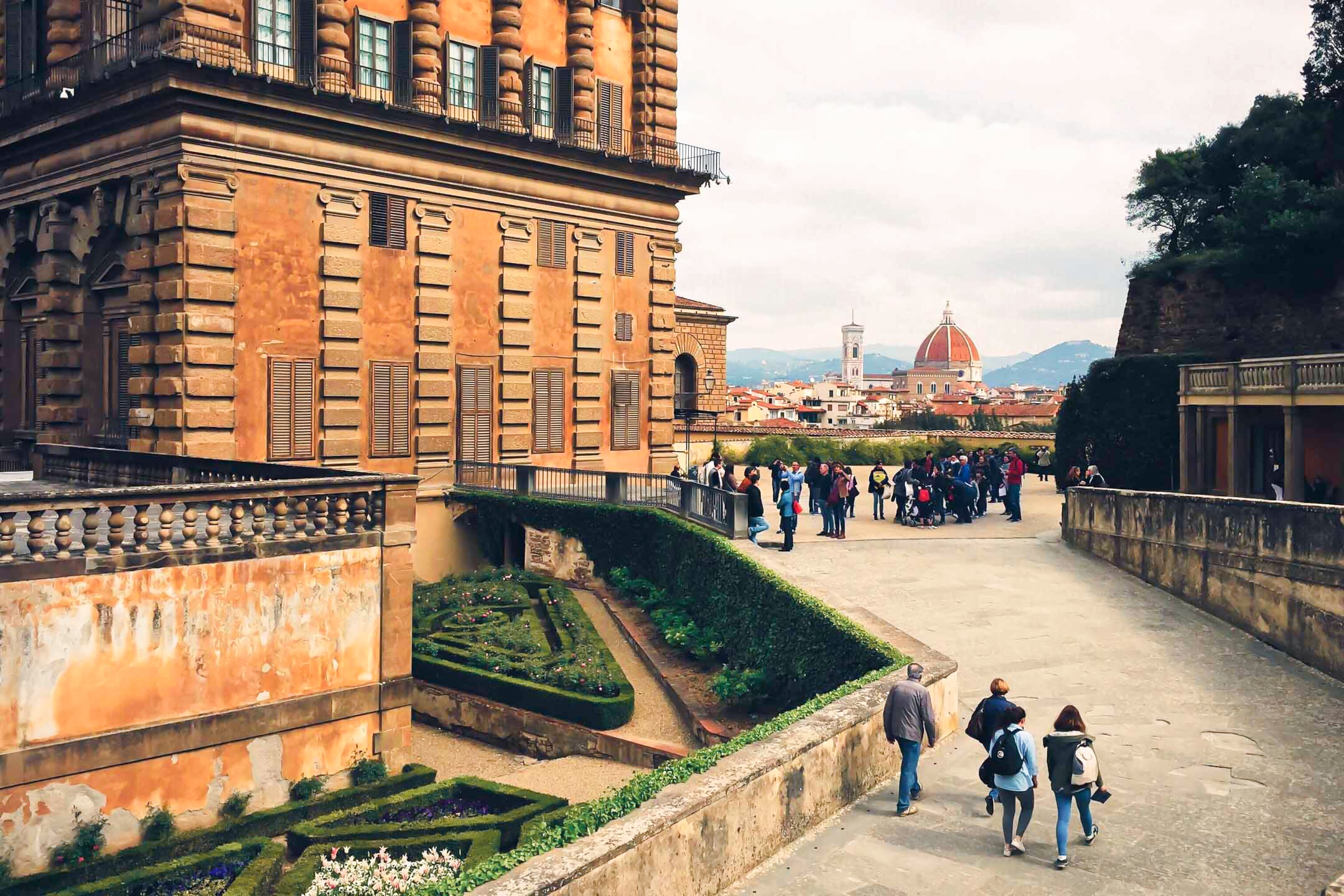 Italy: height of men living in urban areas