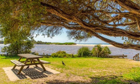 Pet-friendly home  rentals in Mallacoota