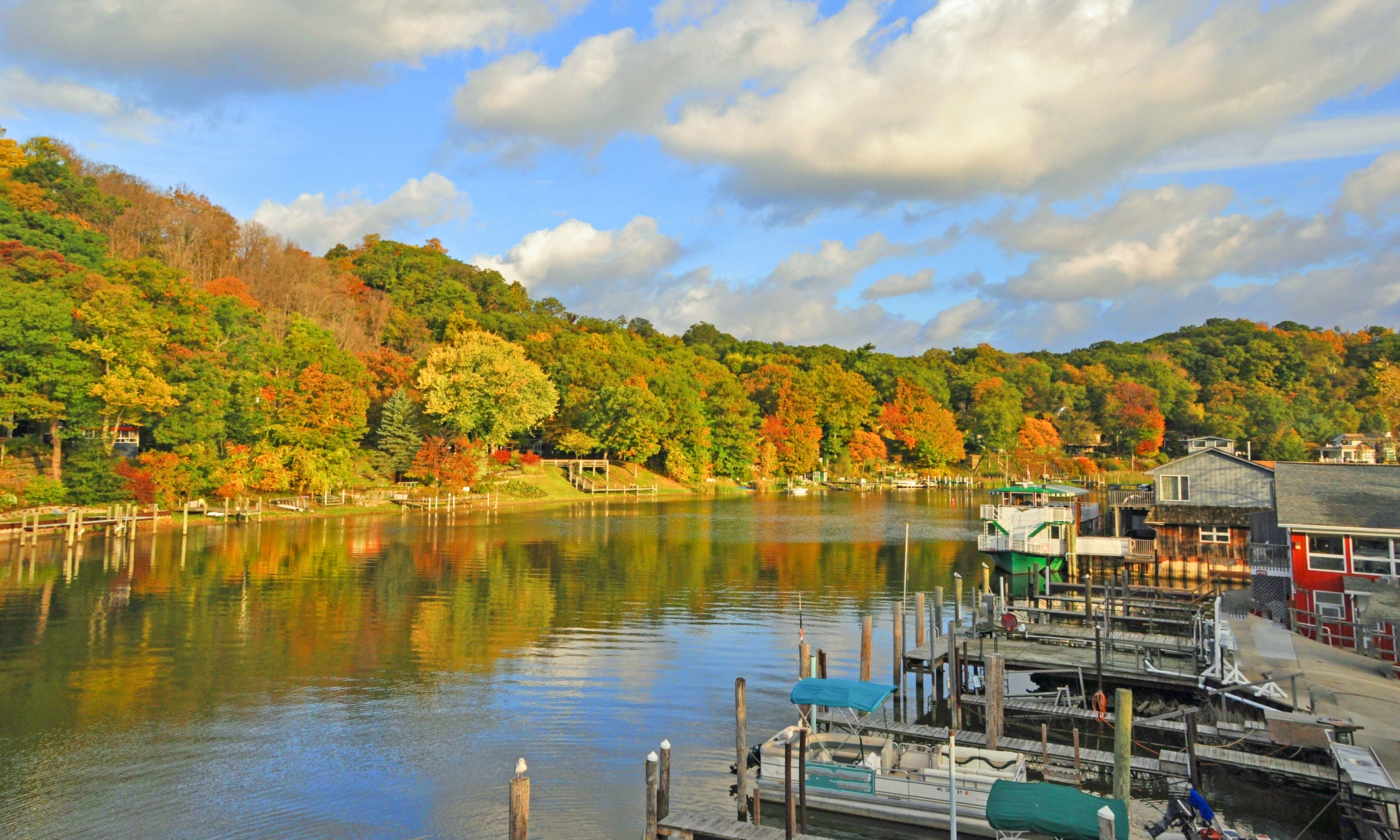 saugatuck boat rental airbnb