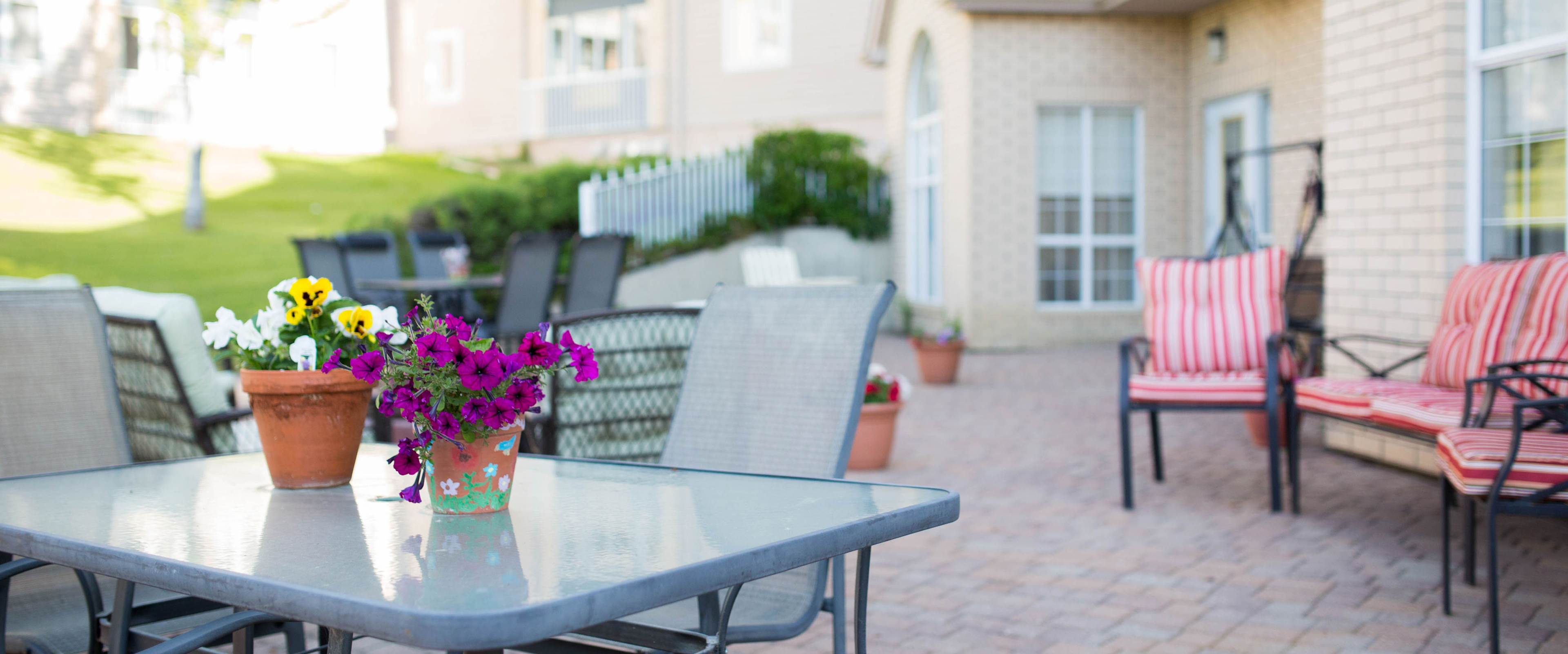 Patio, The Bentley Swift Current, Saskatchewan