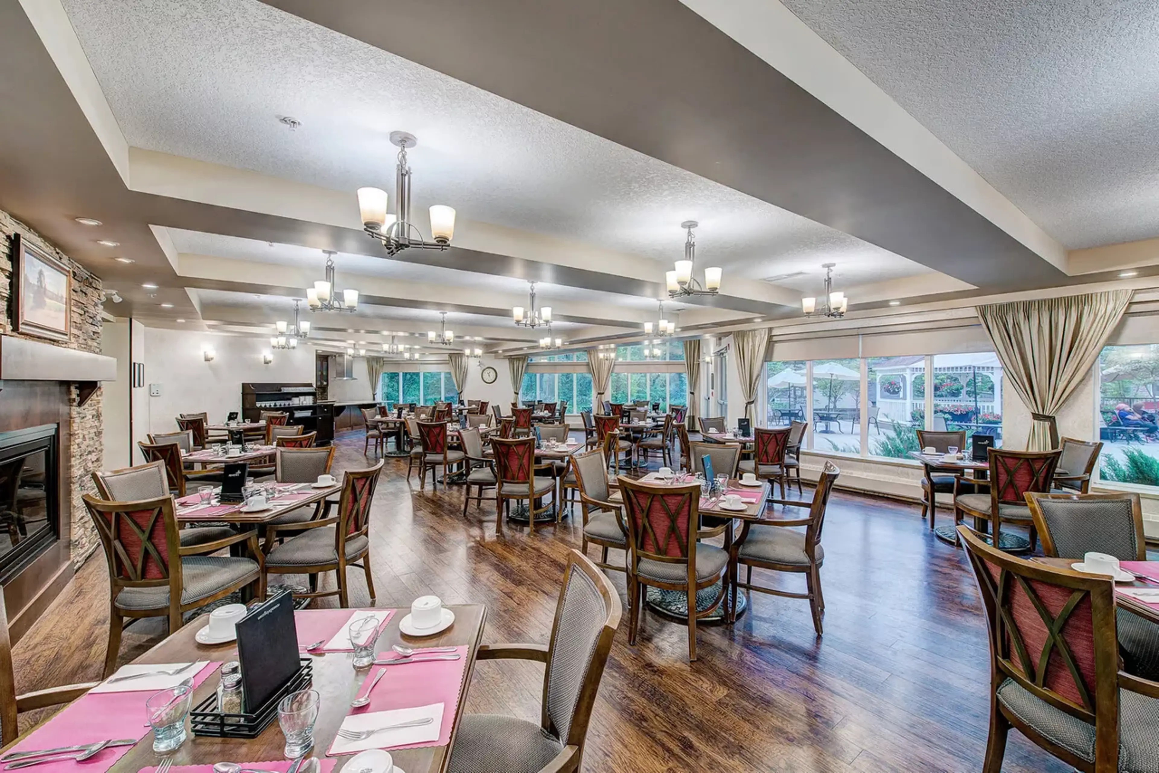 The Heartland Dining Hall