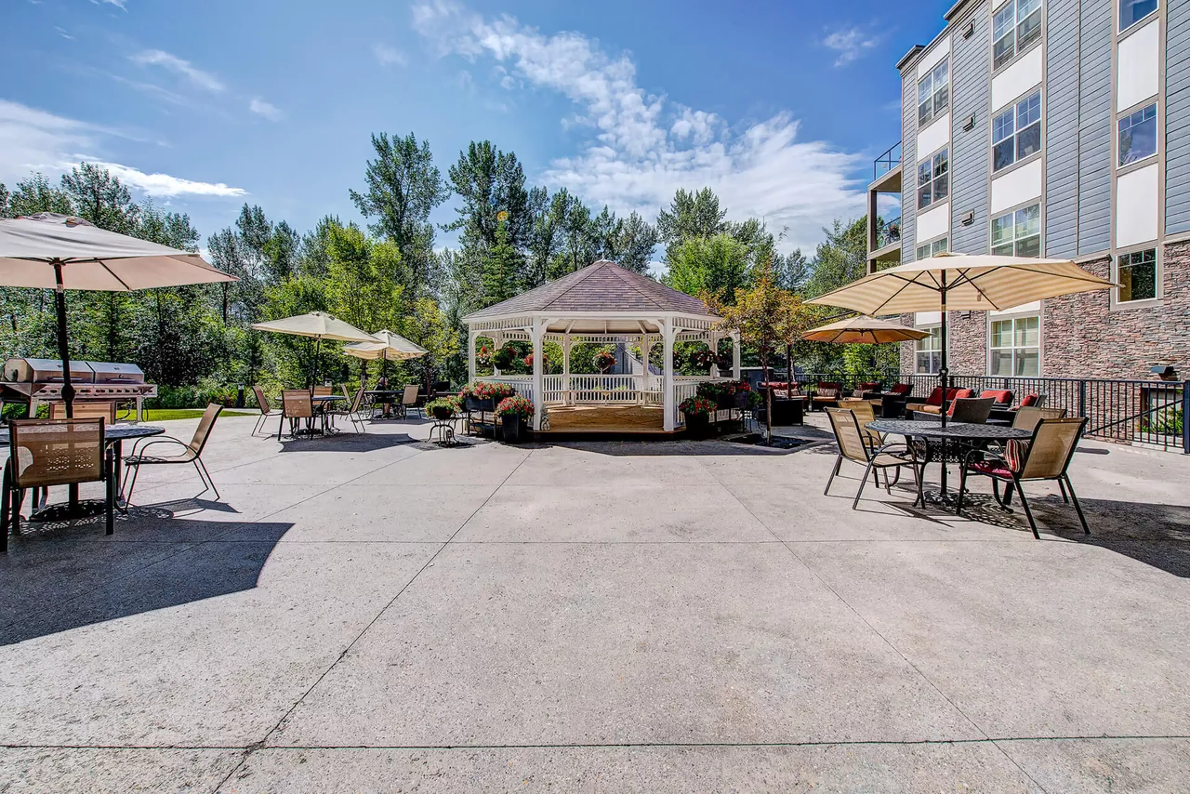 The Heartland Gazebo