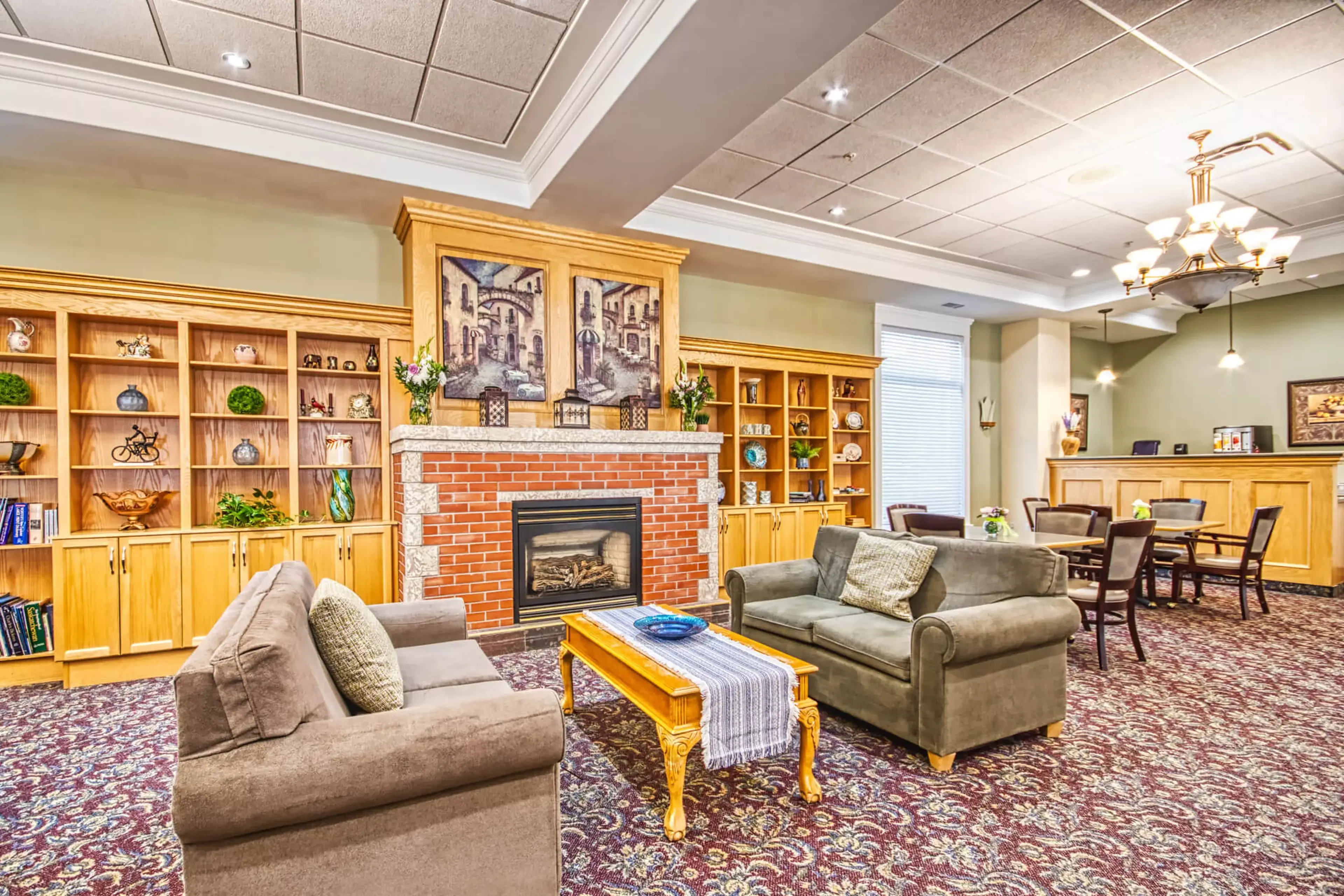 Fireside Lounge