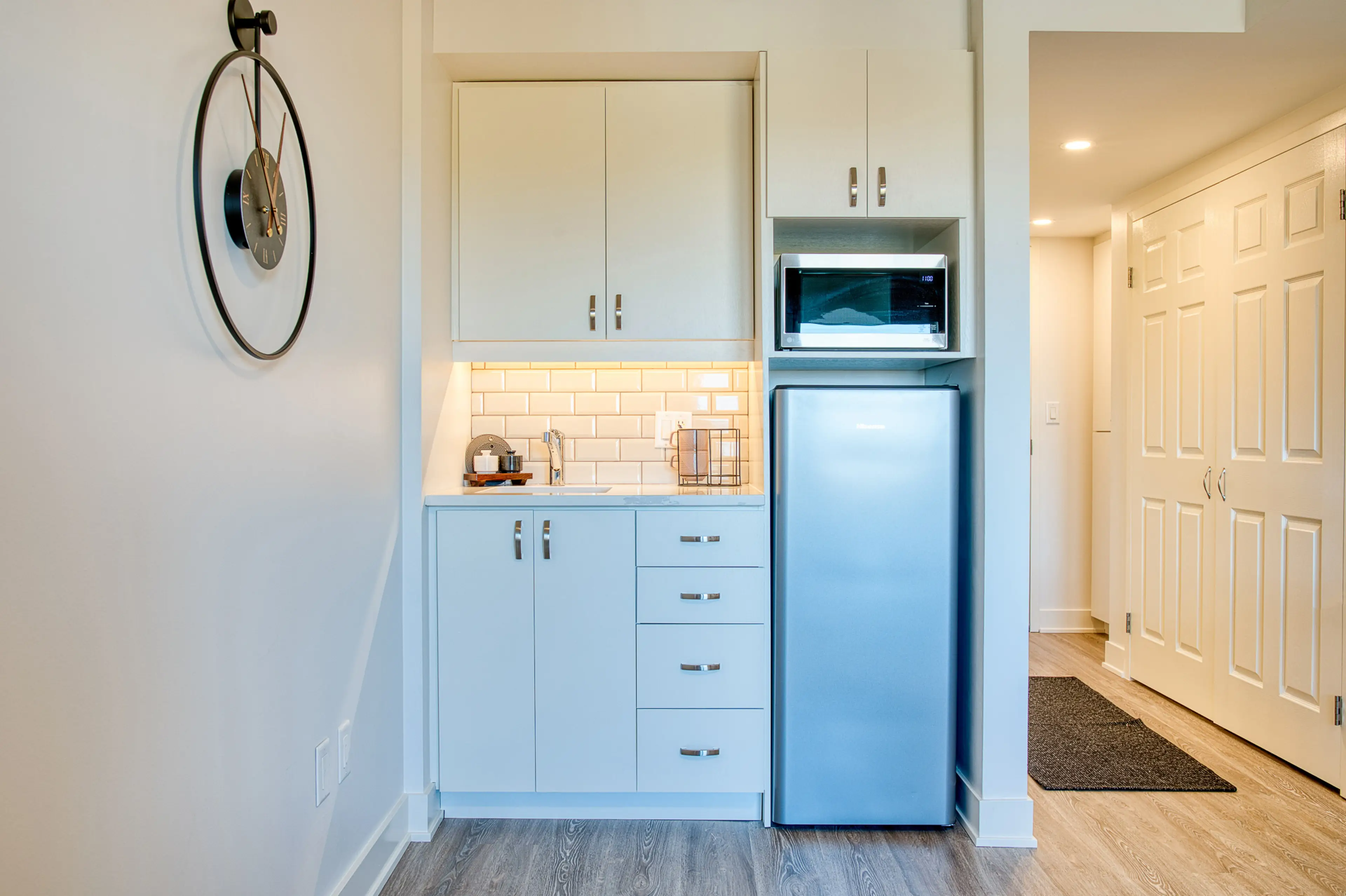 Landmark Court - Model Suite Kitchen