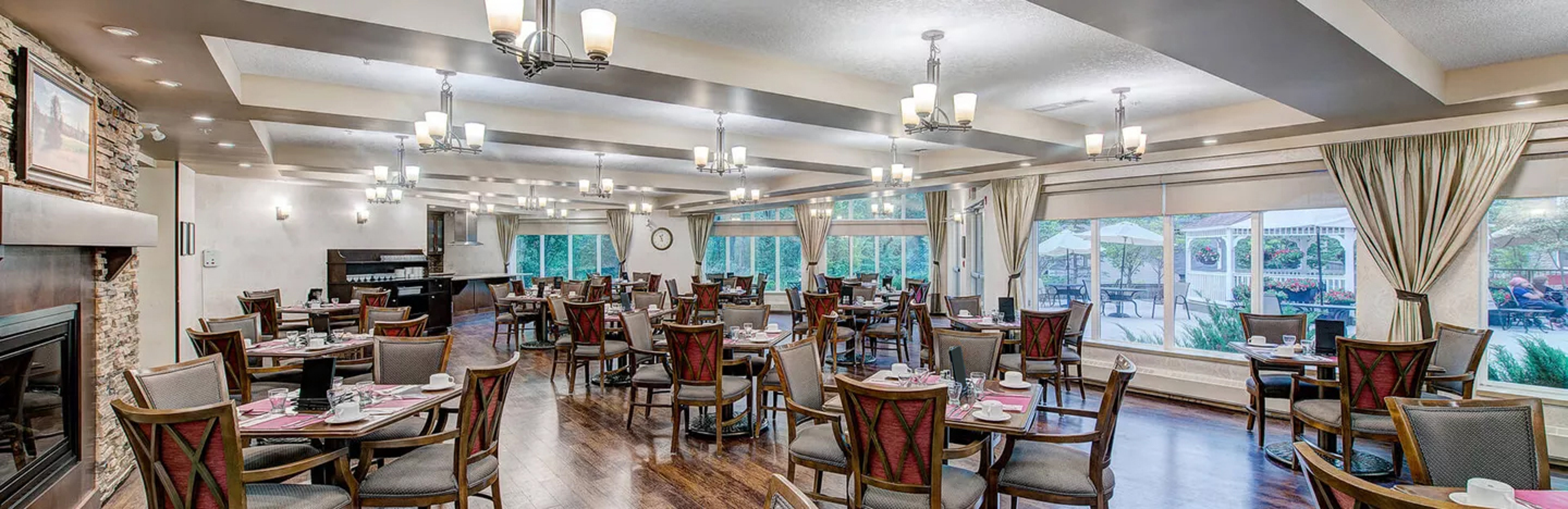 The Heartland, Dining Room, Alberta