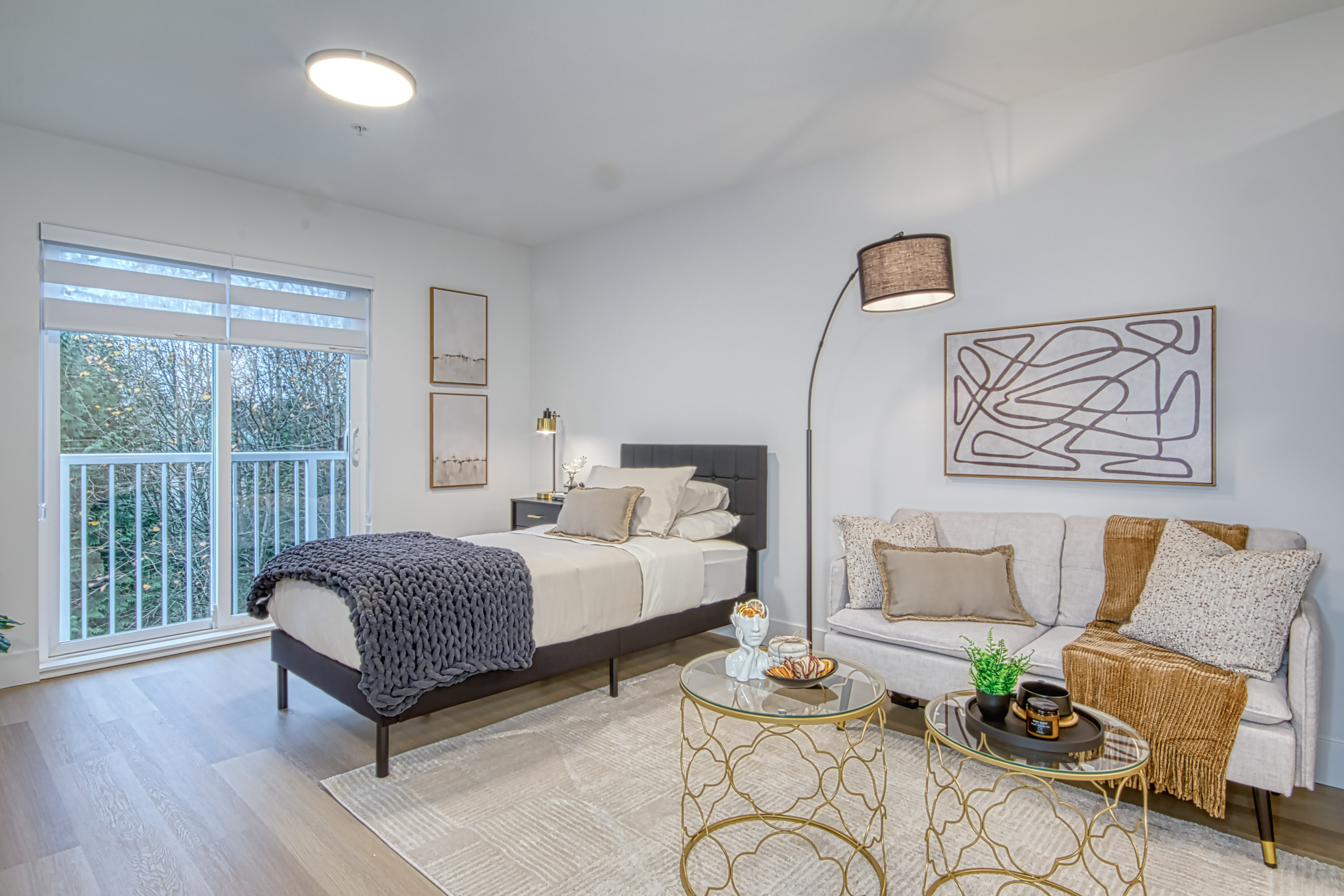 Sunwood - Model Suite - Bedroom Living Room