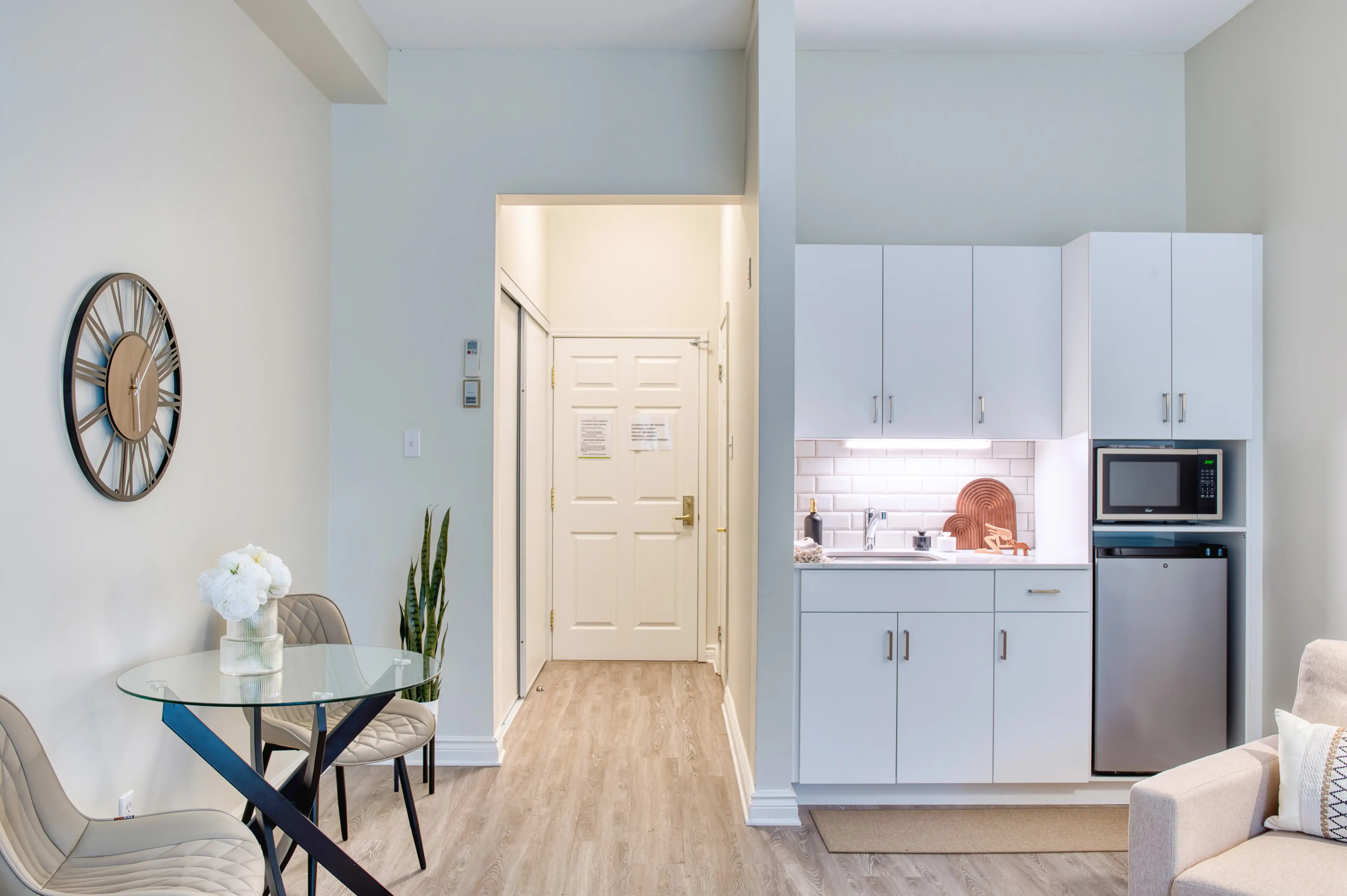 Studio Suite Kitchen, Barrhaven Manor, Ottawa