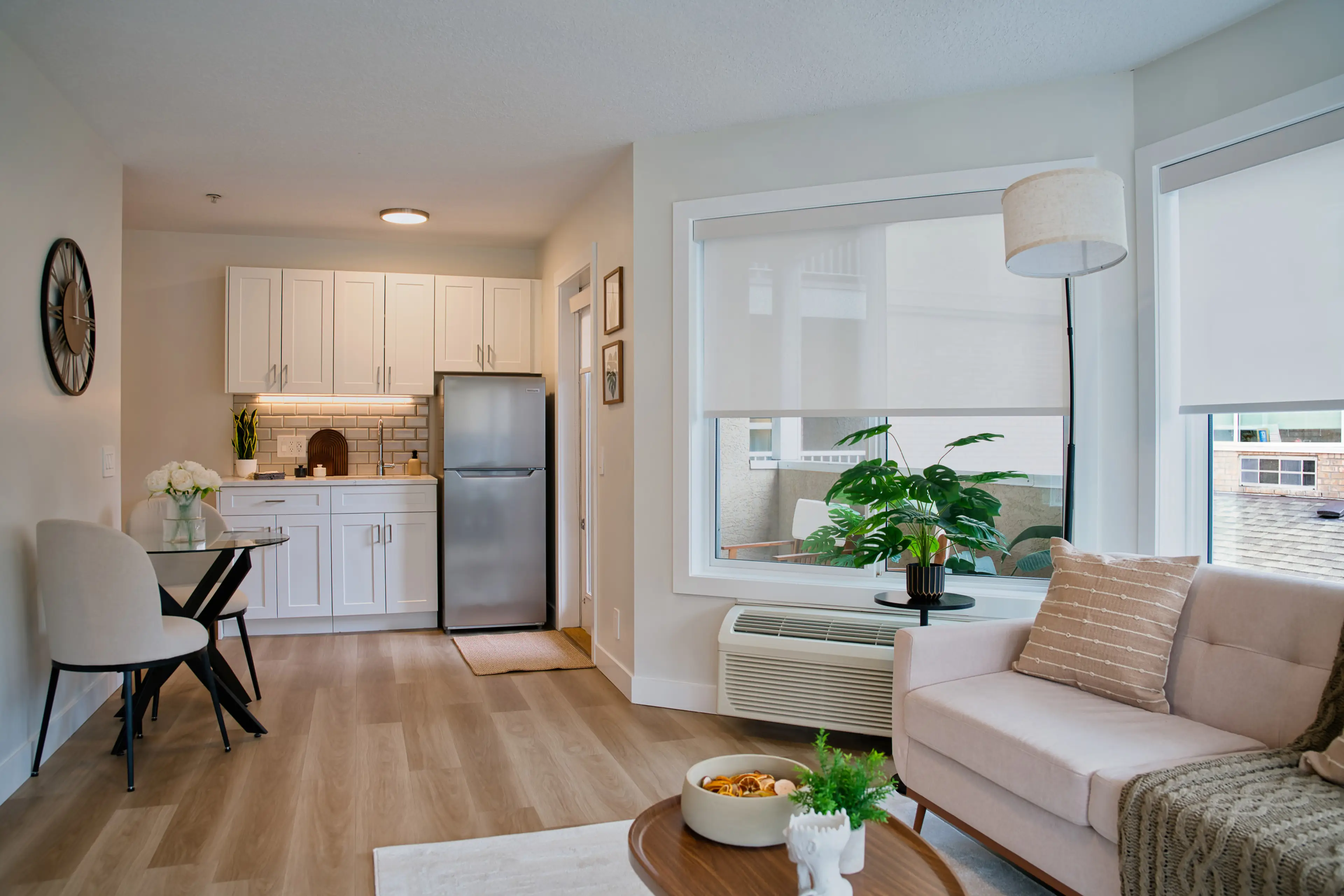 Kitchen, The Dorchester, Kelowna