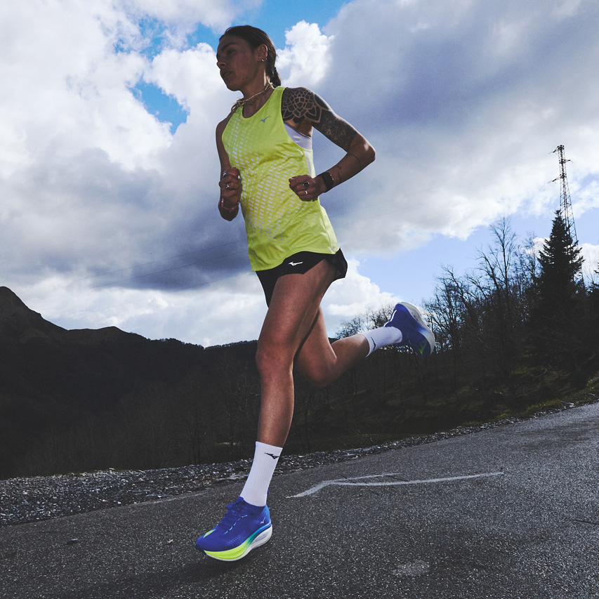 on coloudvista2(防水) Women's Mizuno Neo Vista 2 Running Shoe