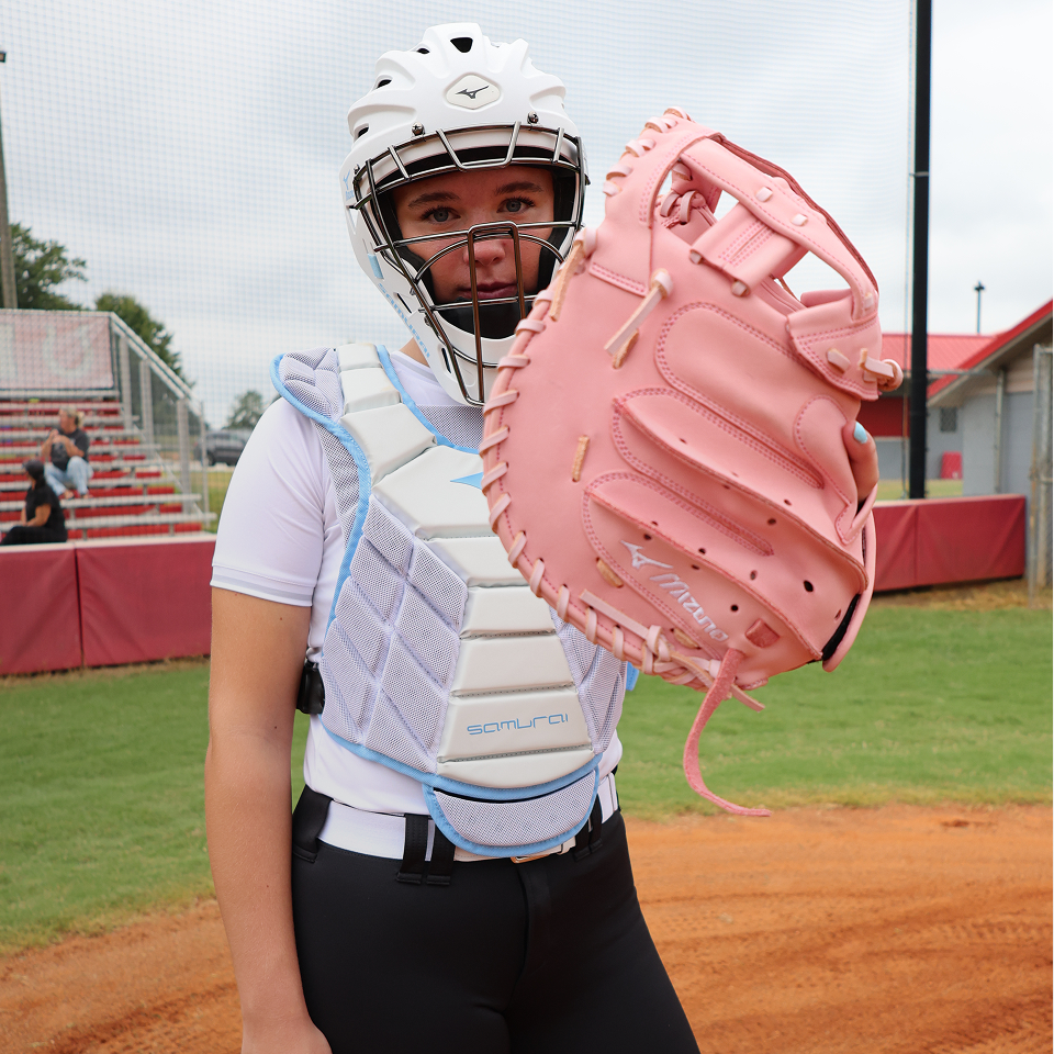 Samurai Women's Boxed Catcher's Gear Set (13-14