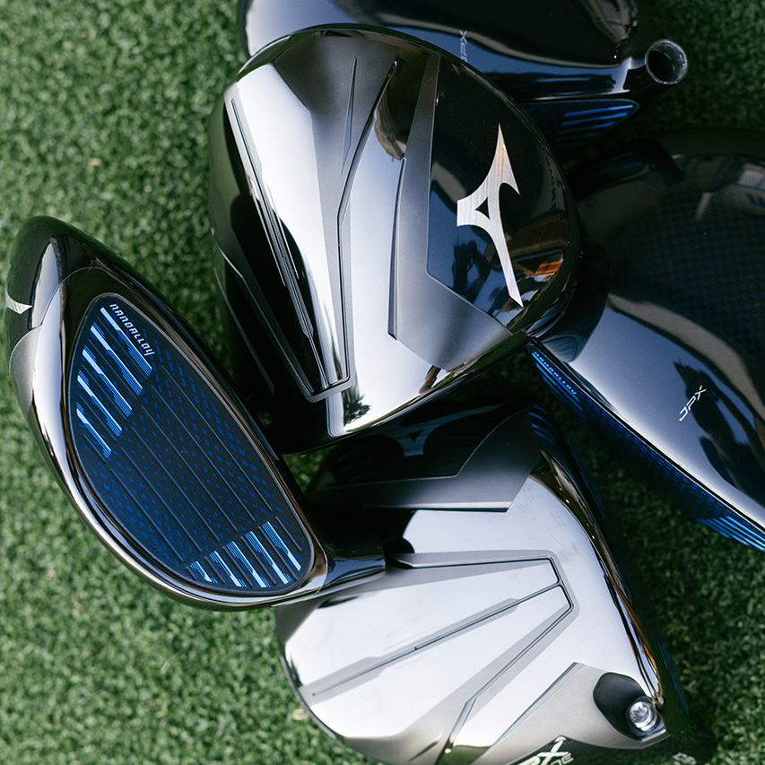 JPX ONE Select Driver with Denali Frost Blue shaft, Right Hand