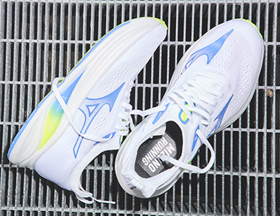 Mizuno Women's Neo Zen 2 Smooth Daily Running Shoe