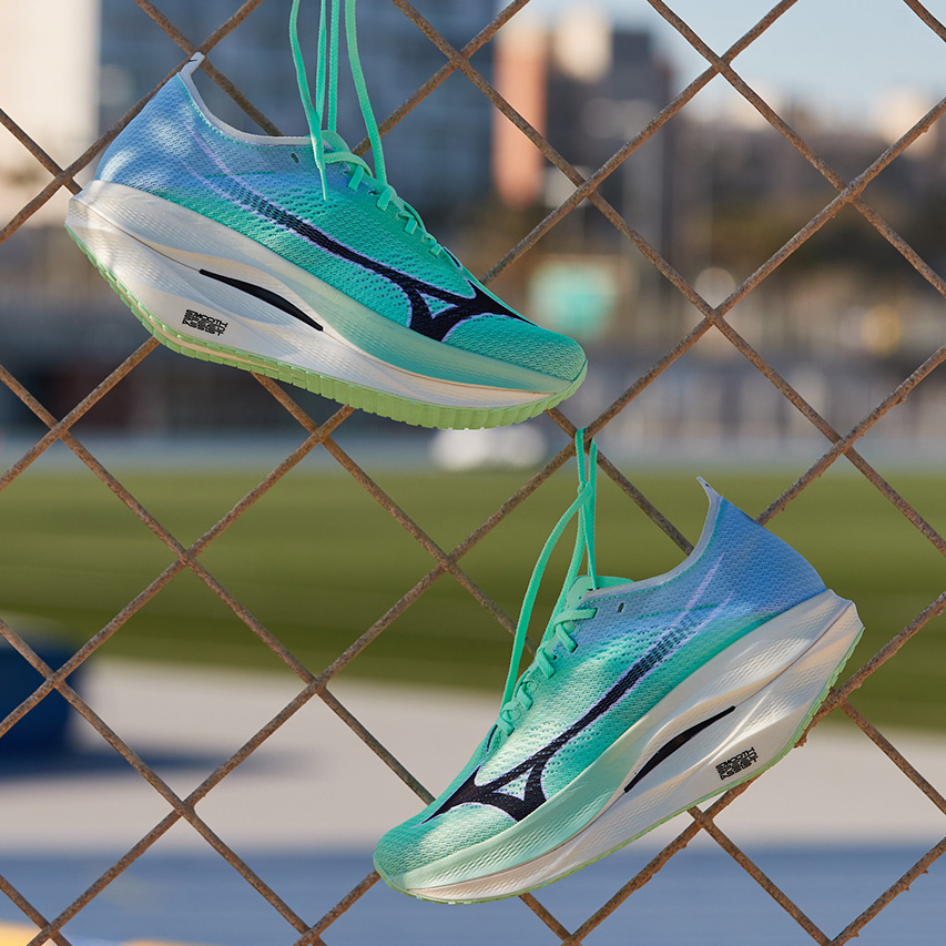 Mizuno Wave Rebellion Pro 3 Unisex Running Shoe