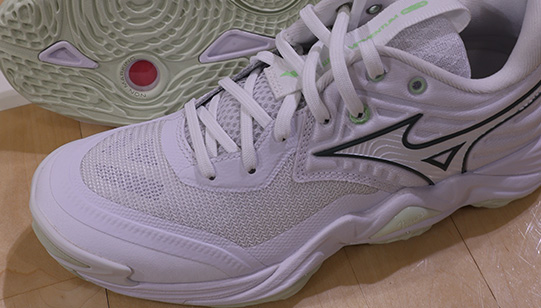 Women's Wave Momentum Elite Volleyball Shoe - Mizuno USA