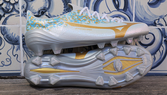 Mizuno Alpha III Japan João Félix Signature Edition Soccer Cleat