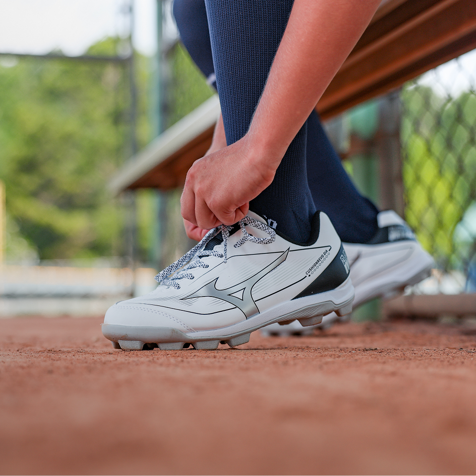 Men's CUSHIONREVO DIAMOND TPU Baseball Cleat - Mizuno USA