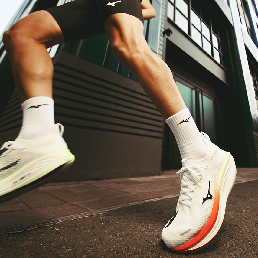 Men's Mizuno Neo Vista 3 | Bounce Running Shoe