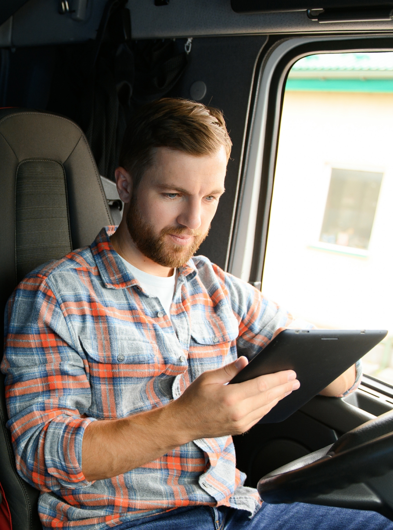 us-mobile-safety-hub-banner.jpg