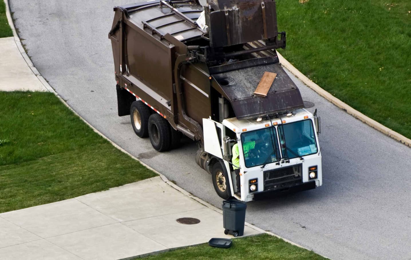 us-waste-management.jpg