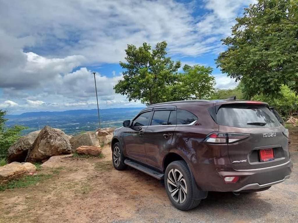 การเดินทางที่แสนประทับใจกว่าจะถึงจุดหมายได้สัมผัสธรรมชาติและได้รู้ประโยชน์ของรถ MU-X ว่าคือรถที่ให้ความสะดวกสบายอันดับ1ของไทย