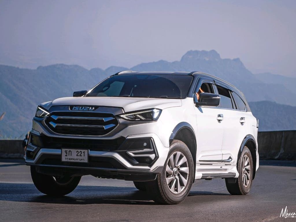 เขาที่ว่าสูงชันแค่ไหนก็ไม่หวั่น แค่มี ISUZU MU-X