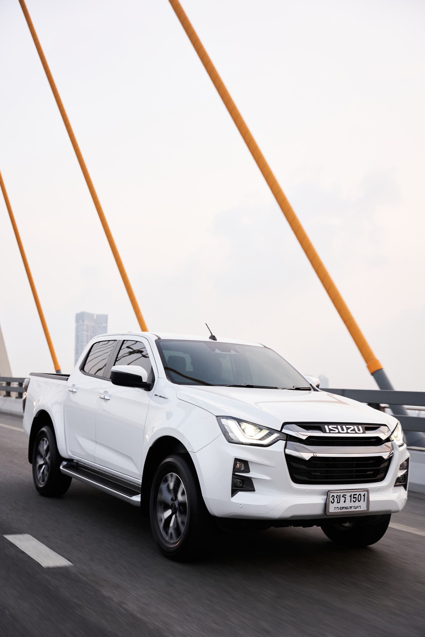 4Doors_Hi-lander_MAY_01