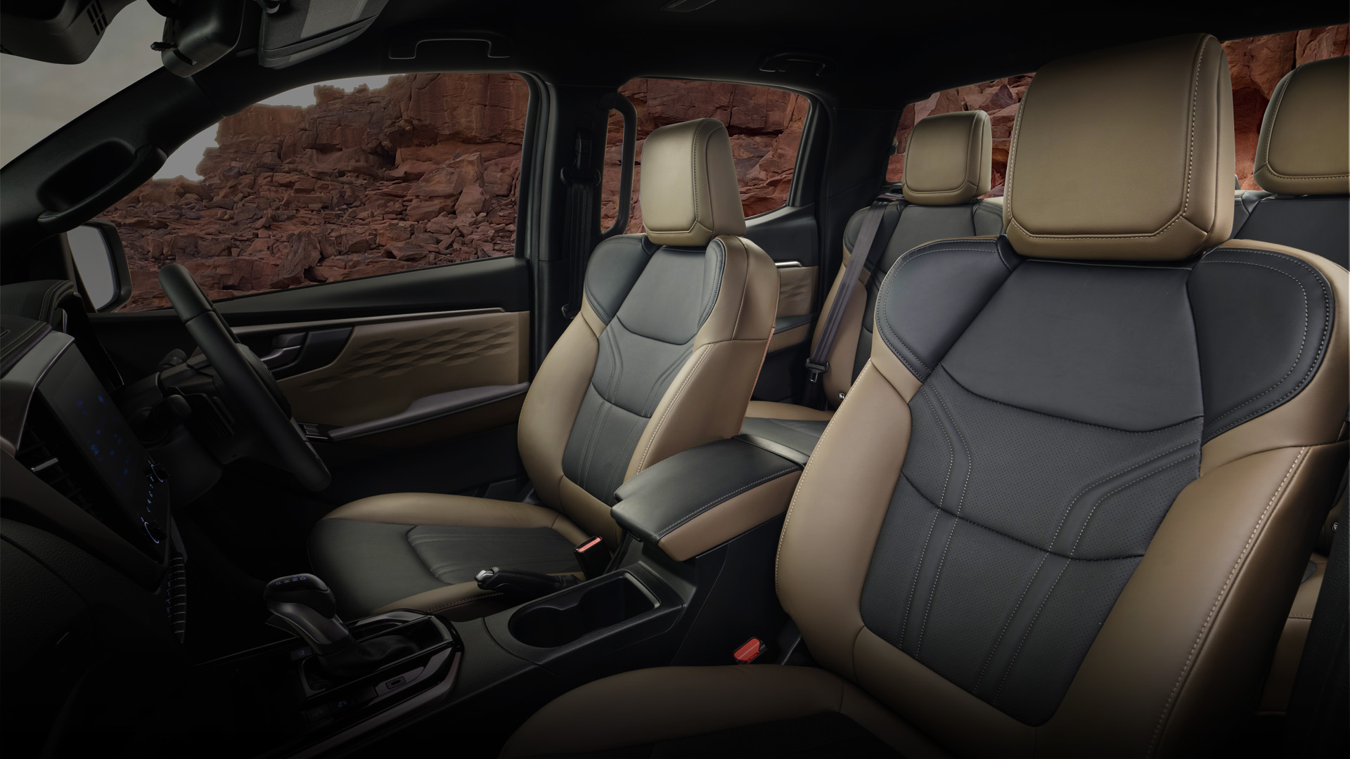 ภายในห้องโดยสาร ISUZU V-CROSS 4x4 รุ่นใหม่