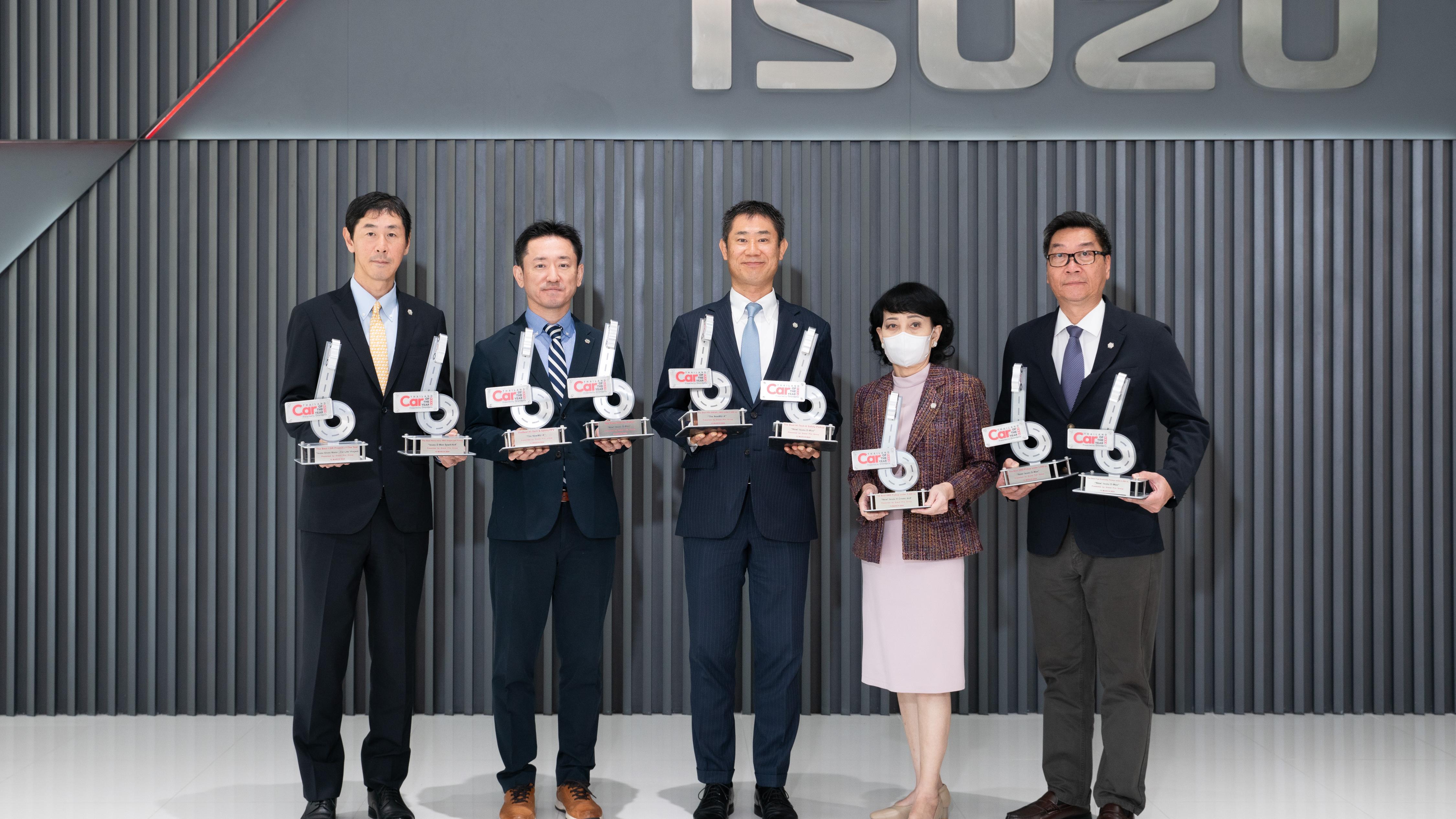 อีซูซุรับ 9 รางวัลรถยอดเยี่ยมแห่งปีจากเวที “CAR OF THE YEAR 2024”