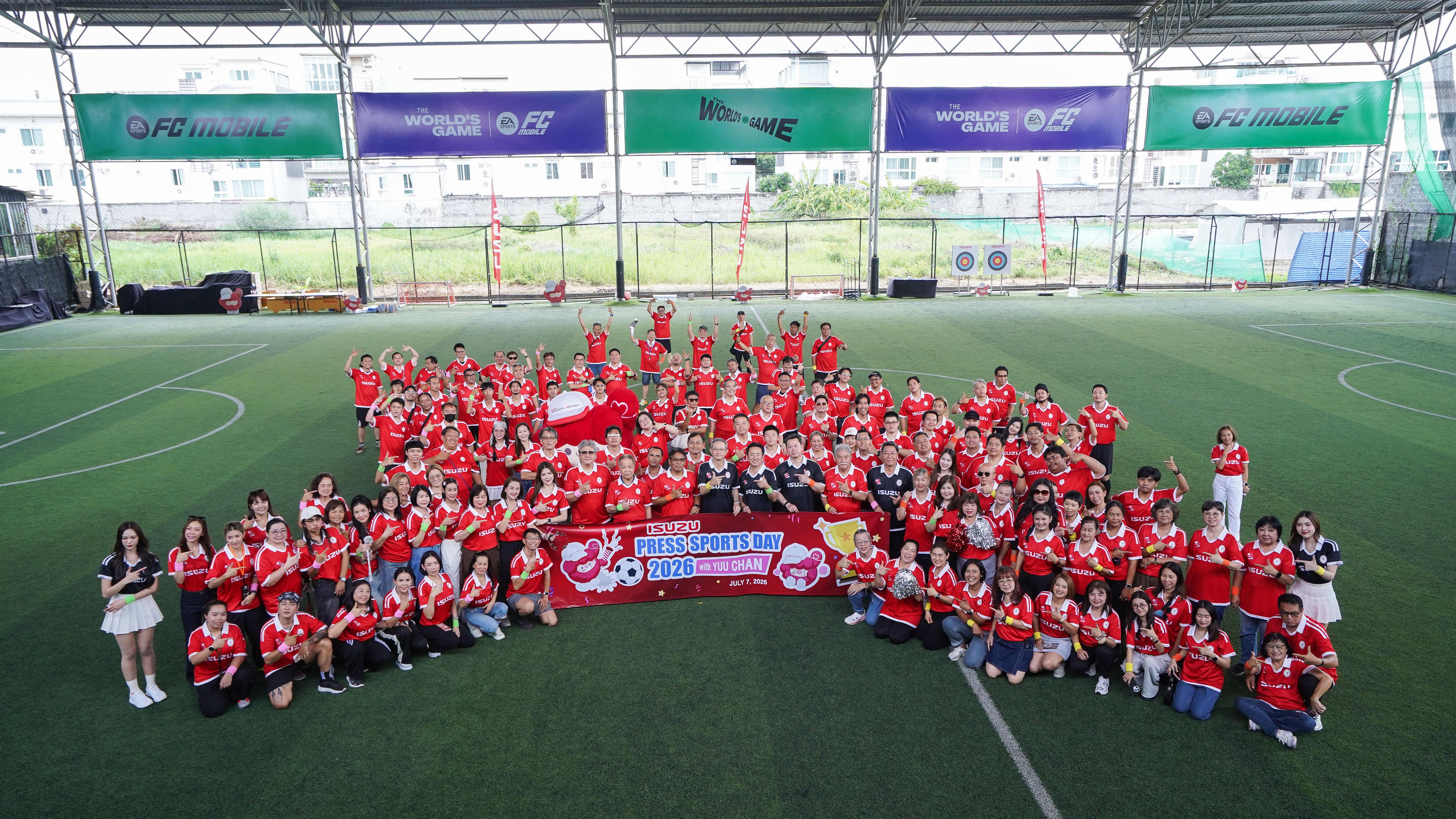 อีซูซุ-สื่อมวลชนลงสนามกระชับมิตรกับงาน “Isuzu - Press Sports Day 2026 with Yuu Chan”พร้อมเกมส์สนุกมากมาย