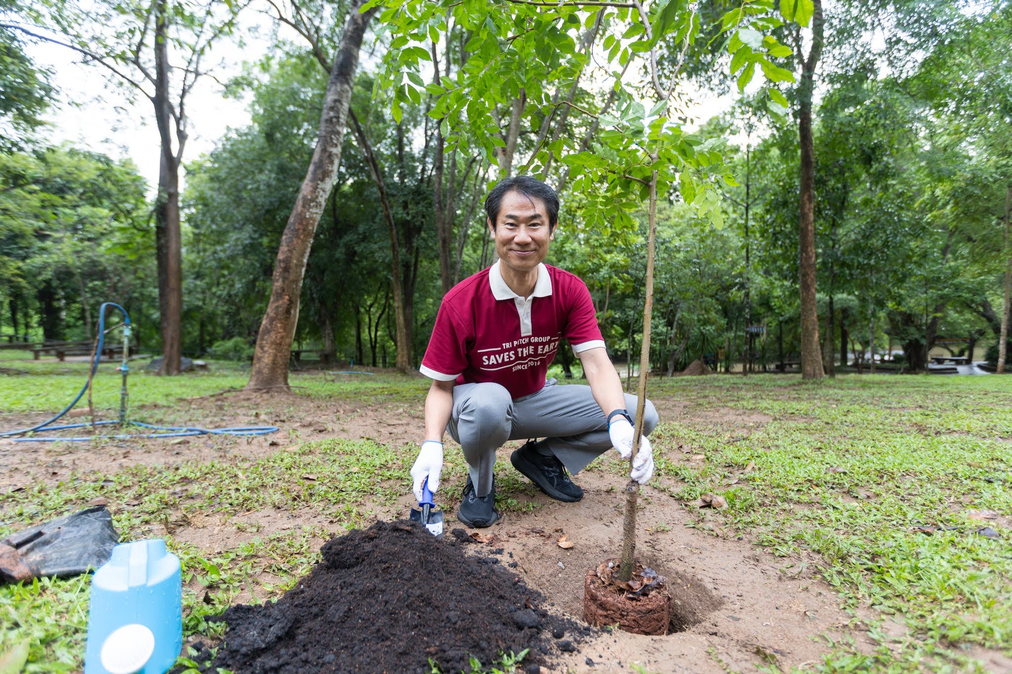“กลุ่มตรีเพชร” เพิ่มพื้นที่สีเขียว เดินหน้าโครงการ "Tri Petch Group Saves the Earth"