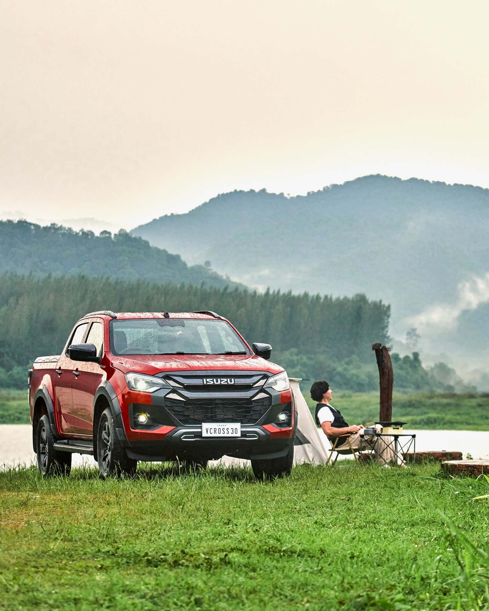 V-Cross-JAN-17.jpg - อีซูซุประเทศไทย Isuzu Thailand Official