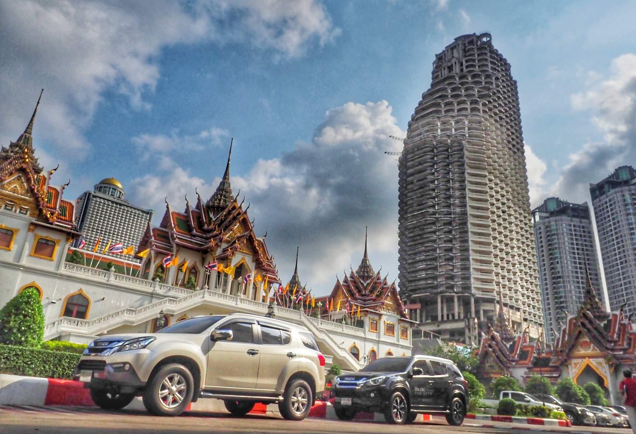 ถึงจะรุ่นเก่า แต่ไปไหนไม่เคยเหงานะครับ