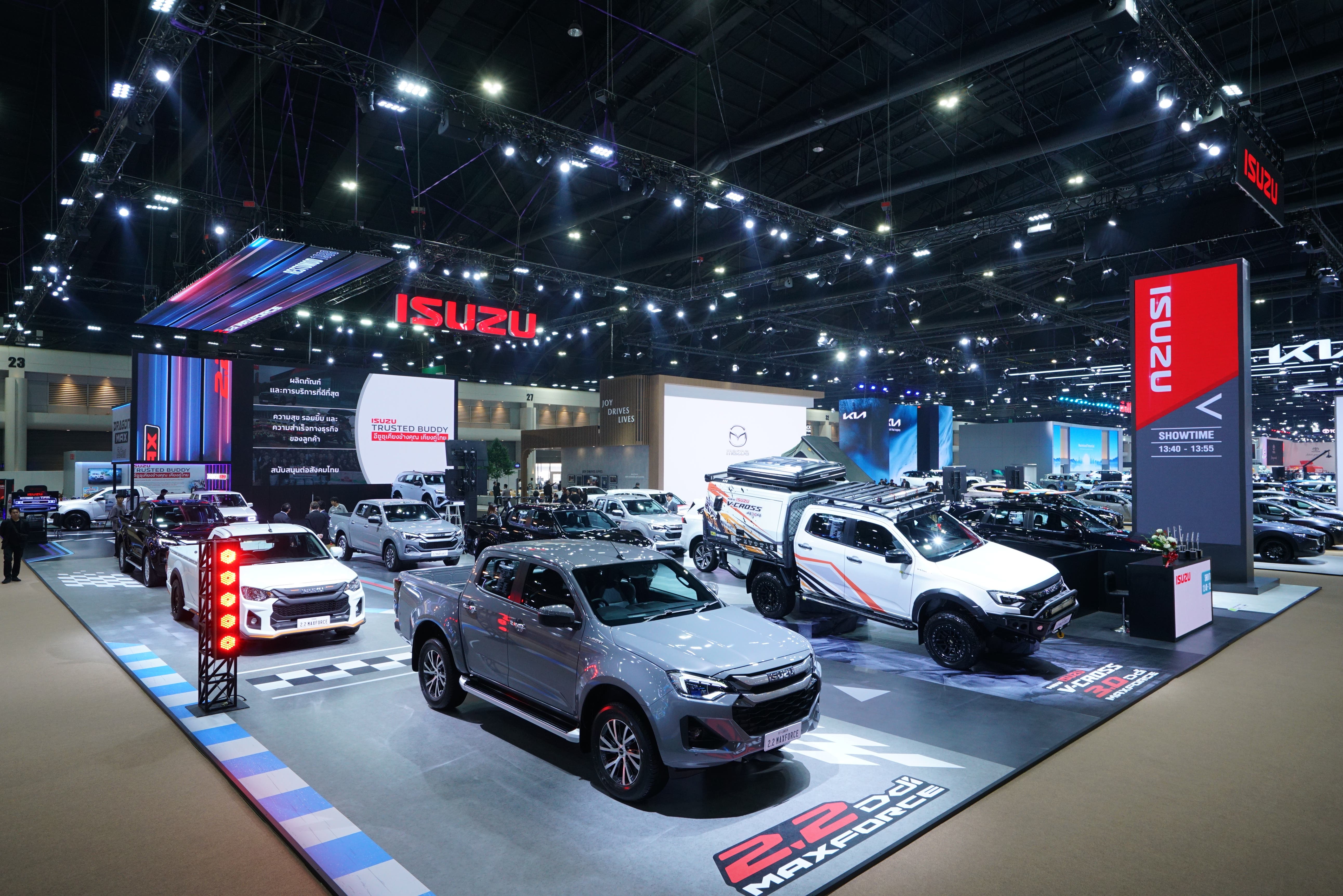 https://images.contentstack.io/v3/assets/blt04fb7dc282801dd0/bltdfa4eaf04c3bdaf0/67e28d5267538e7bd72bdd2c/Isuzu_in_Motor_Show_2025_(2).JPG?format=pjpg&auto=webp&quality=75