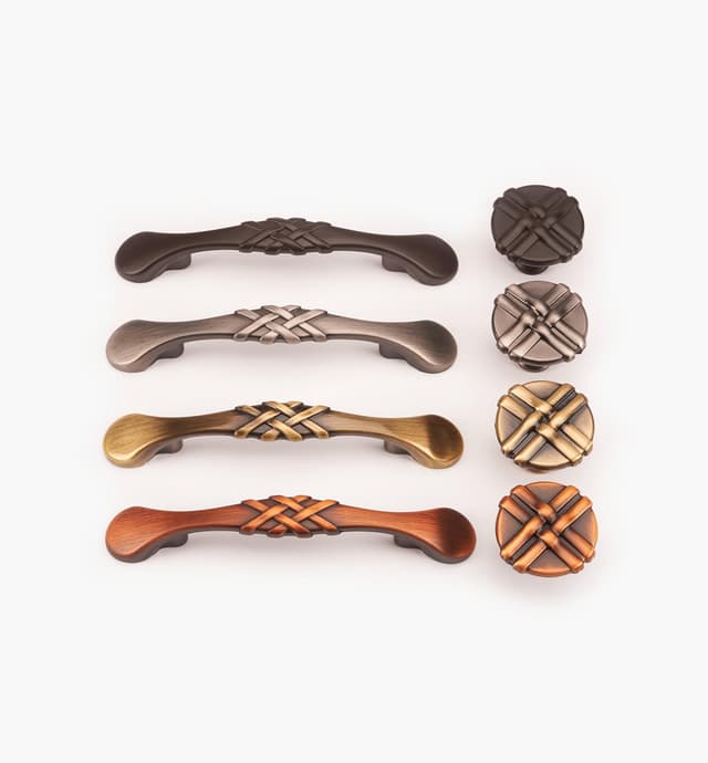 image of Ribbon Hardware