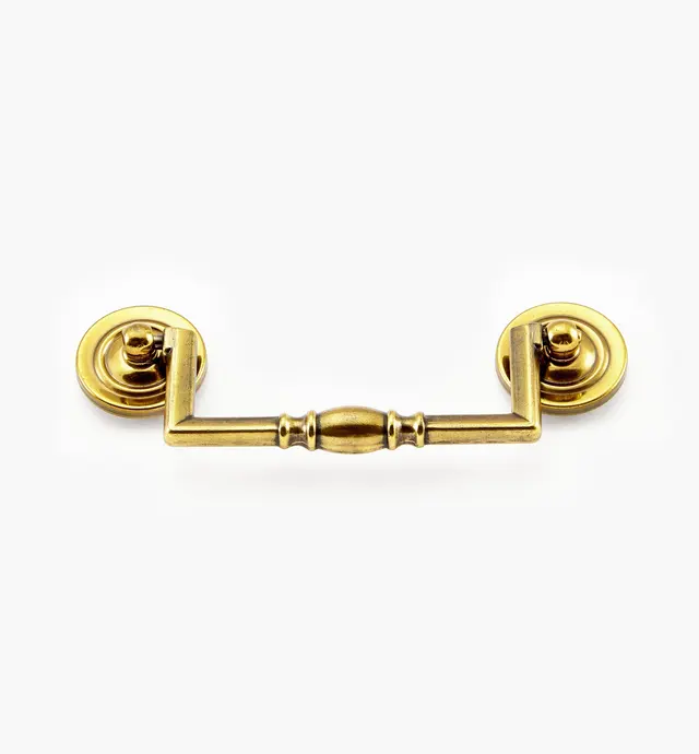image of Antique Brass Traditional Squared Bail Pull