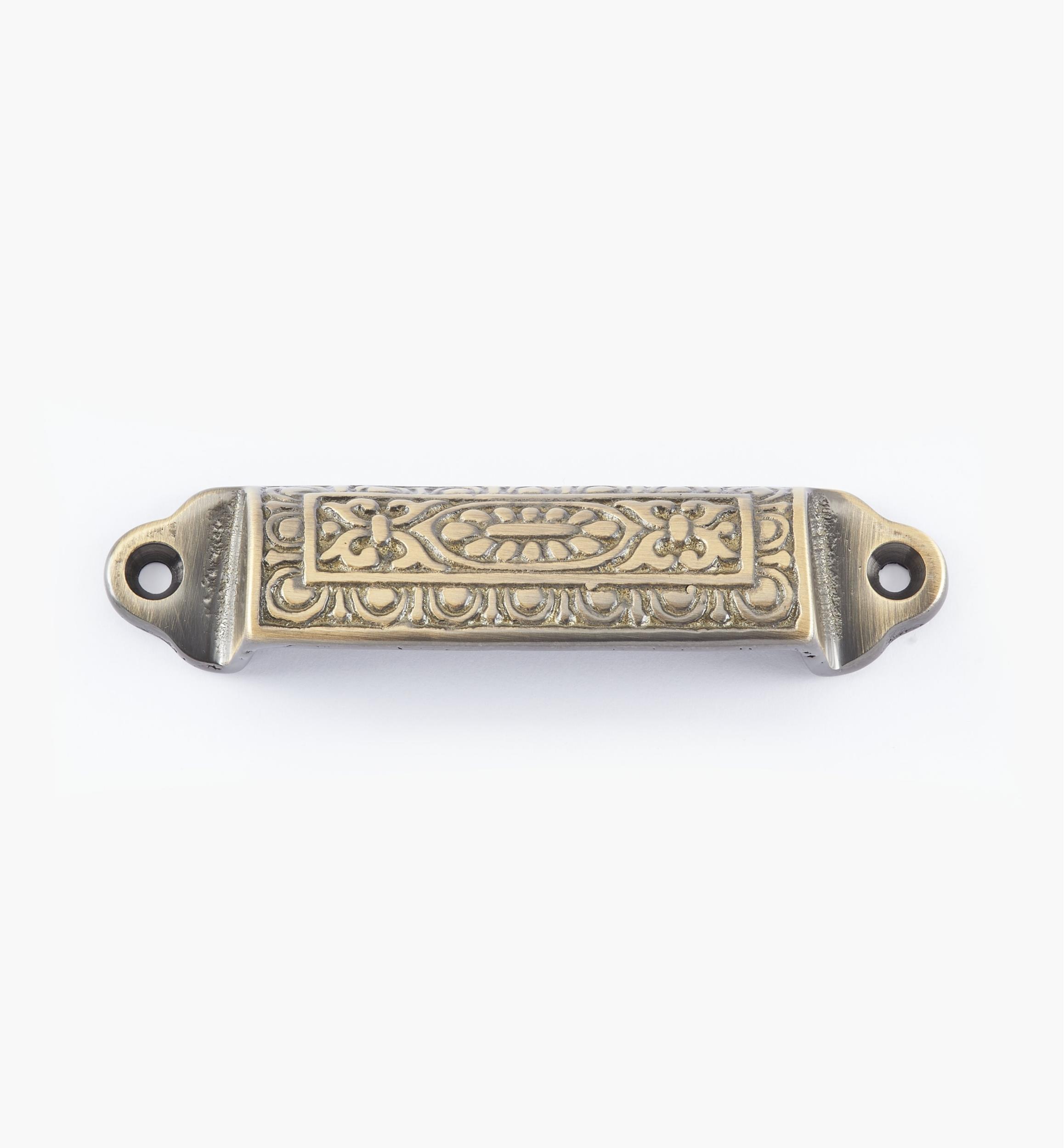Cast Victorian 1/4 Round Pulls