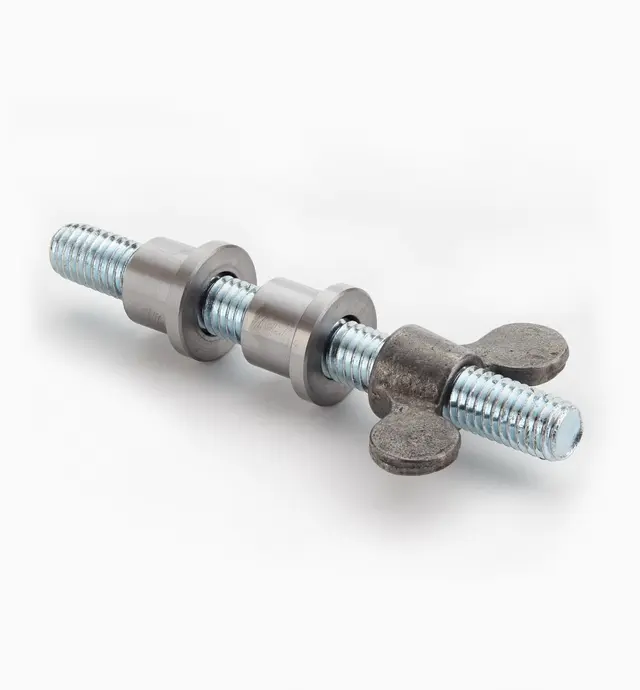 image of Accessoire de fixation pour trou de mentonnet pour étau de sculpteur Veritas