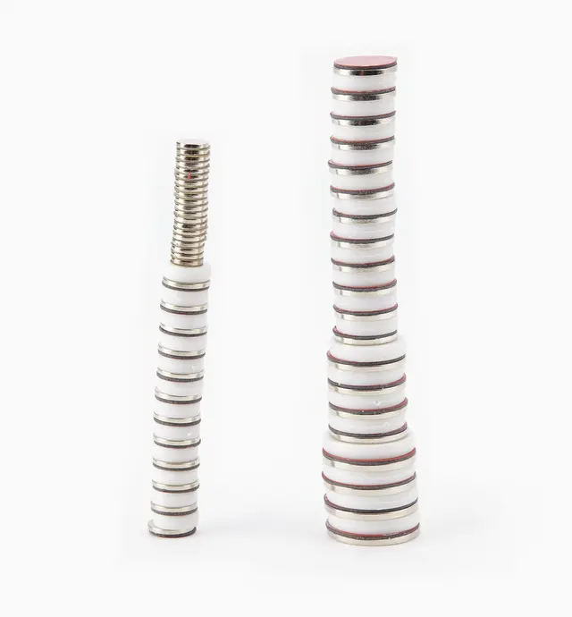 image of Assortiment de 52 aimants de terres rares autocollants