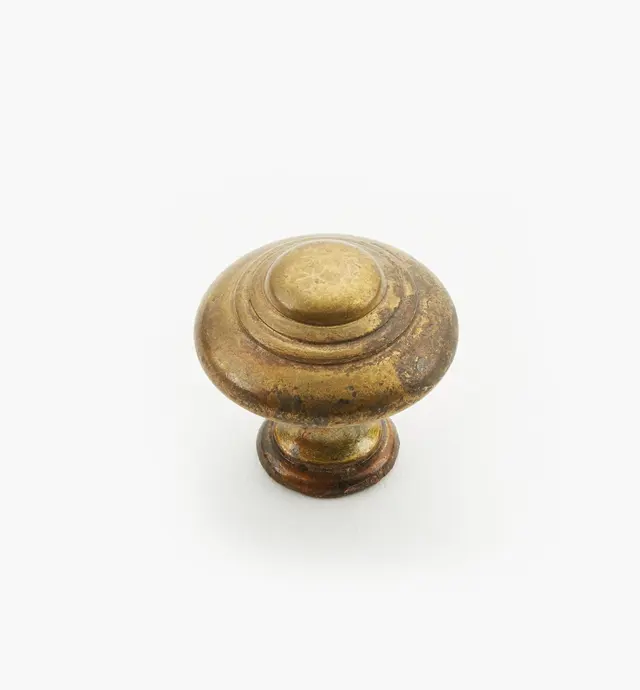 image of Bouton à trois perles, série I