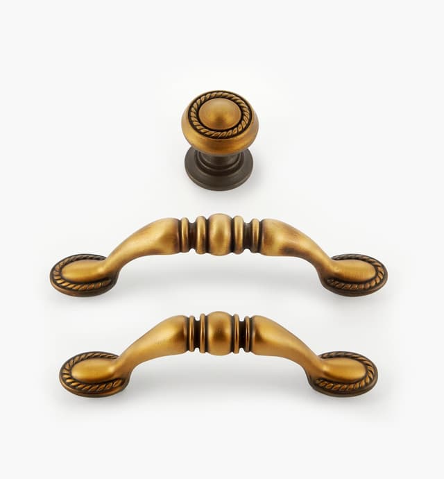 image of Belwith English Antique Knob & Pulls