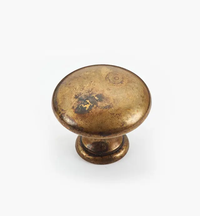 image of Chippendale Knobs