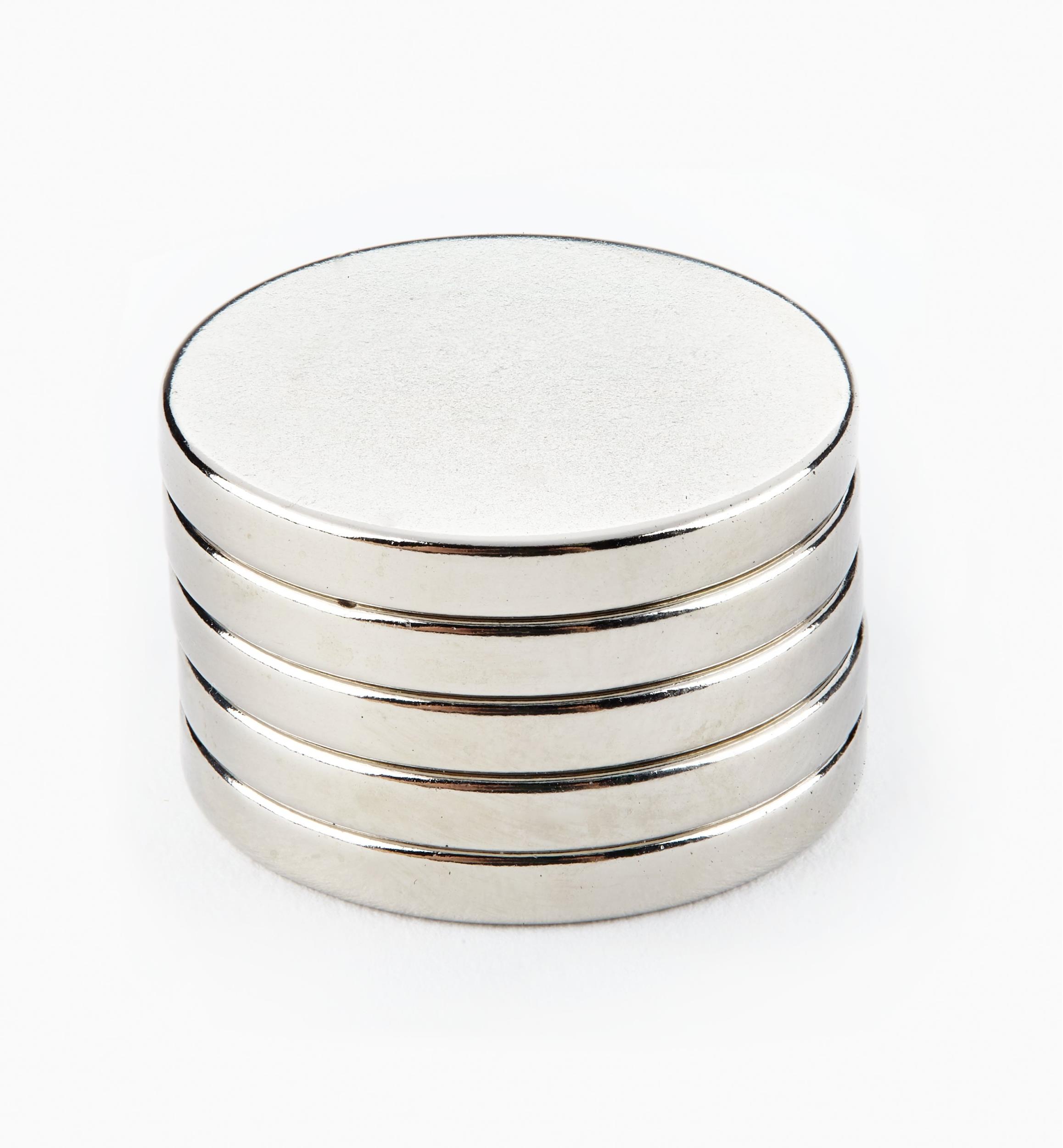 Lot De 200 Aimants Néodyme 5x1mm - Puissants Et Polyvalents - Revêtement Nickel - Pour Fridge, Bureau, DIY