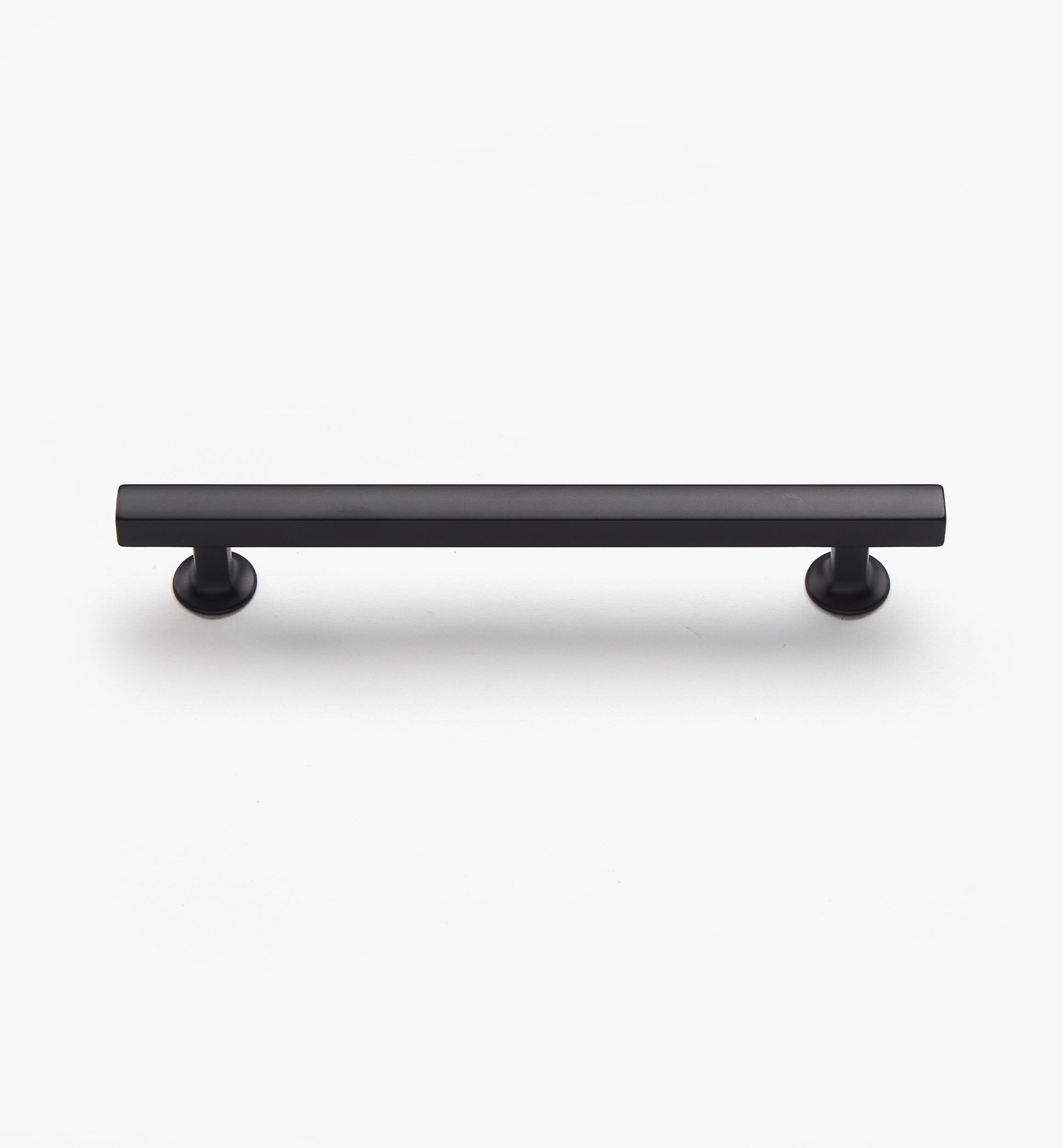 Everett Handles
